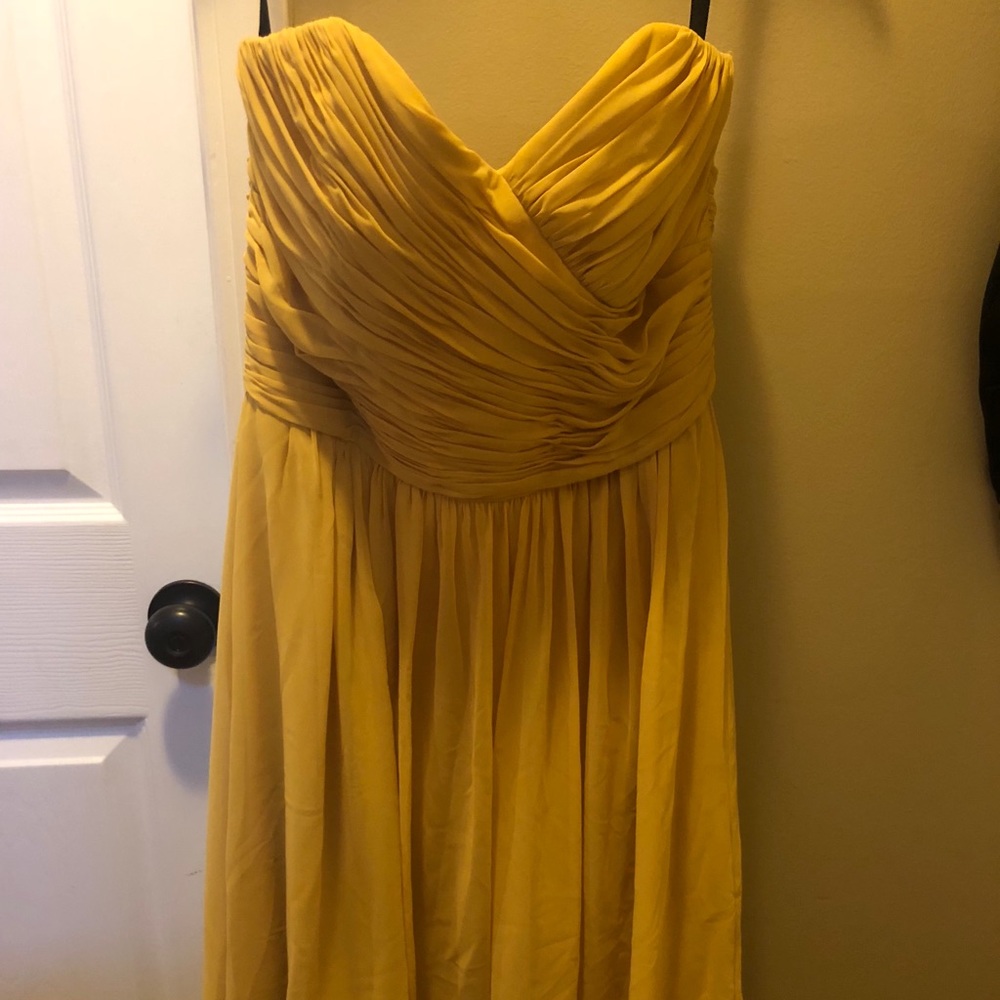 Dress - Picture 2 of 4